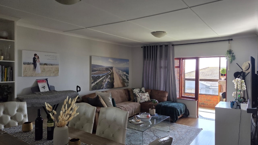 3 Bedroom Property for Sale in Mossel Bay Central Western Cape